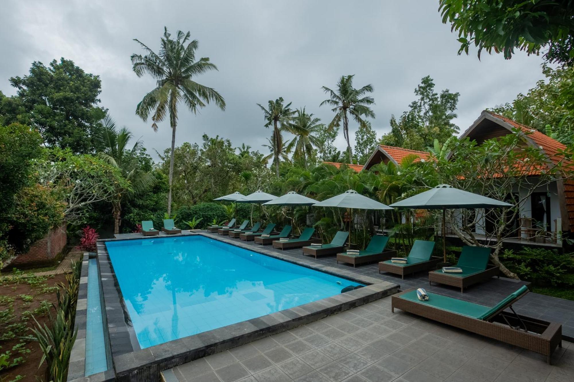 Bintang 3* Sakti